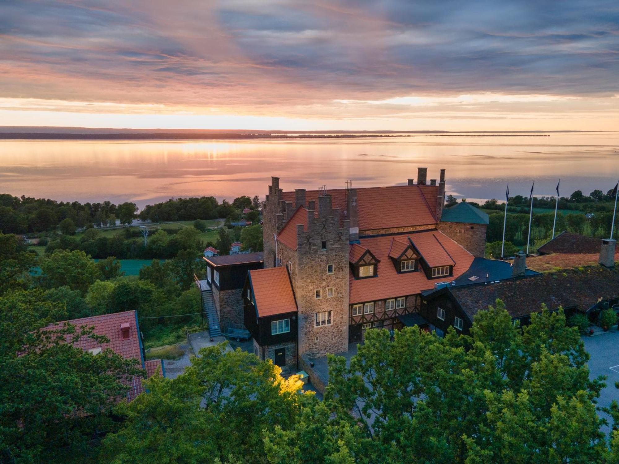 Gyllene Uttern Jula Hotell Gränna Exteriör bild